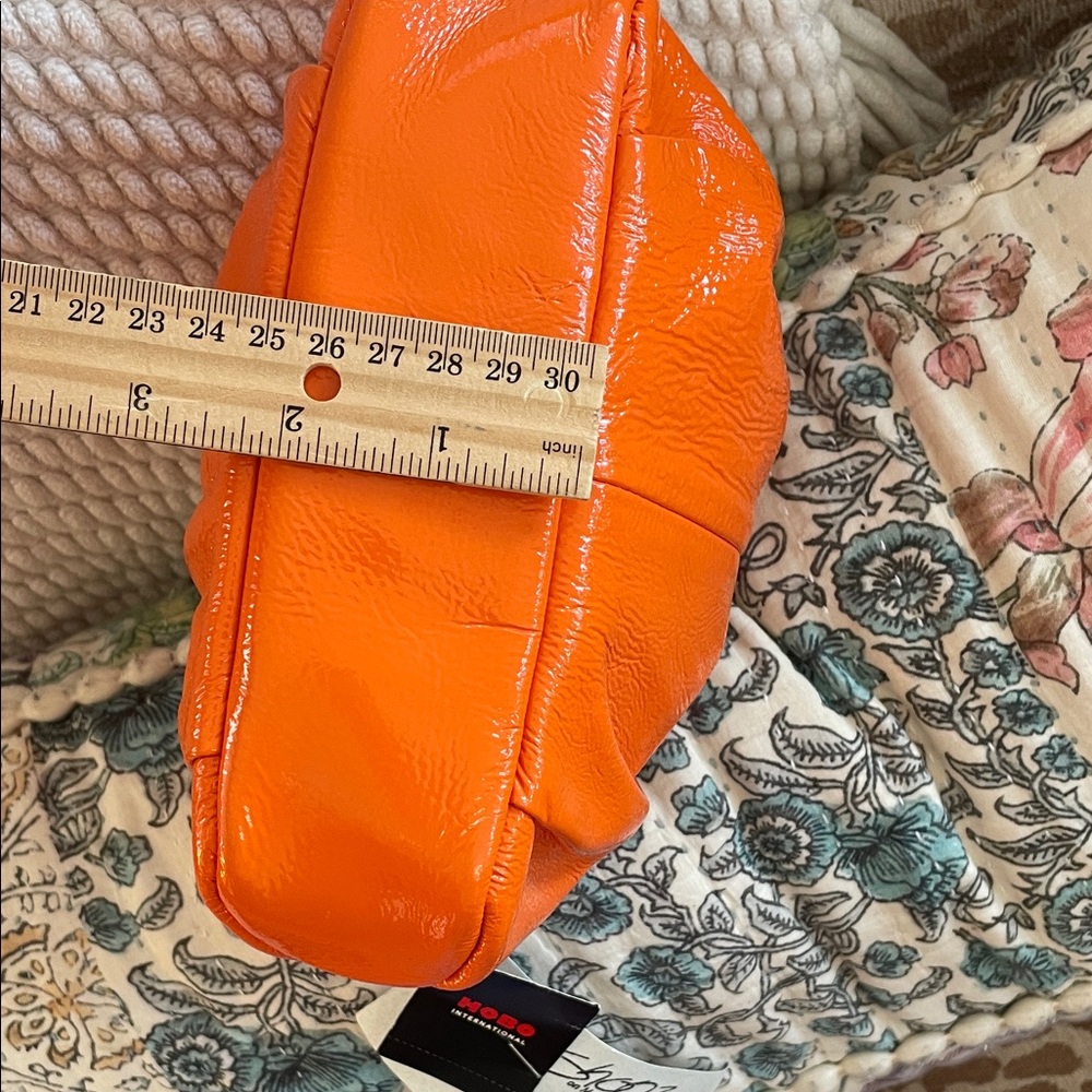 NWT $65 HOBO International Vibrant Patent Orange Clutch Makeup Accessories - Picture 16 of 16